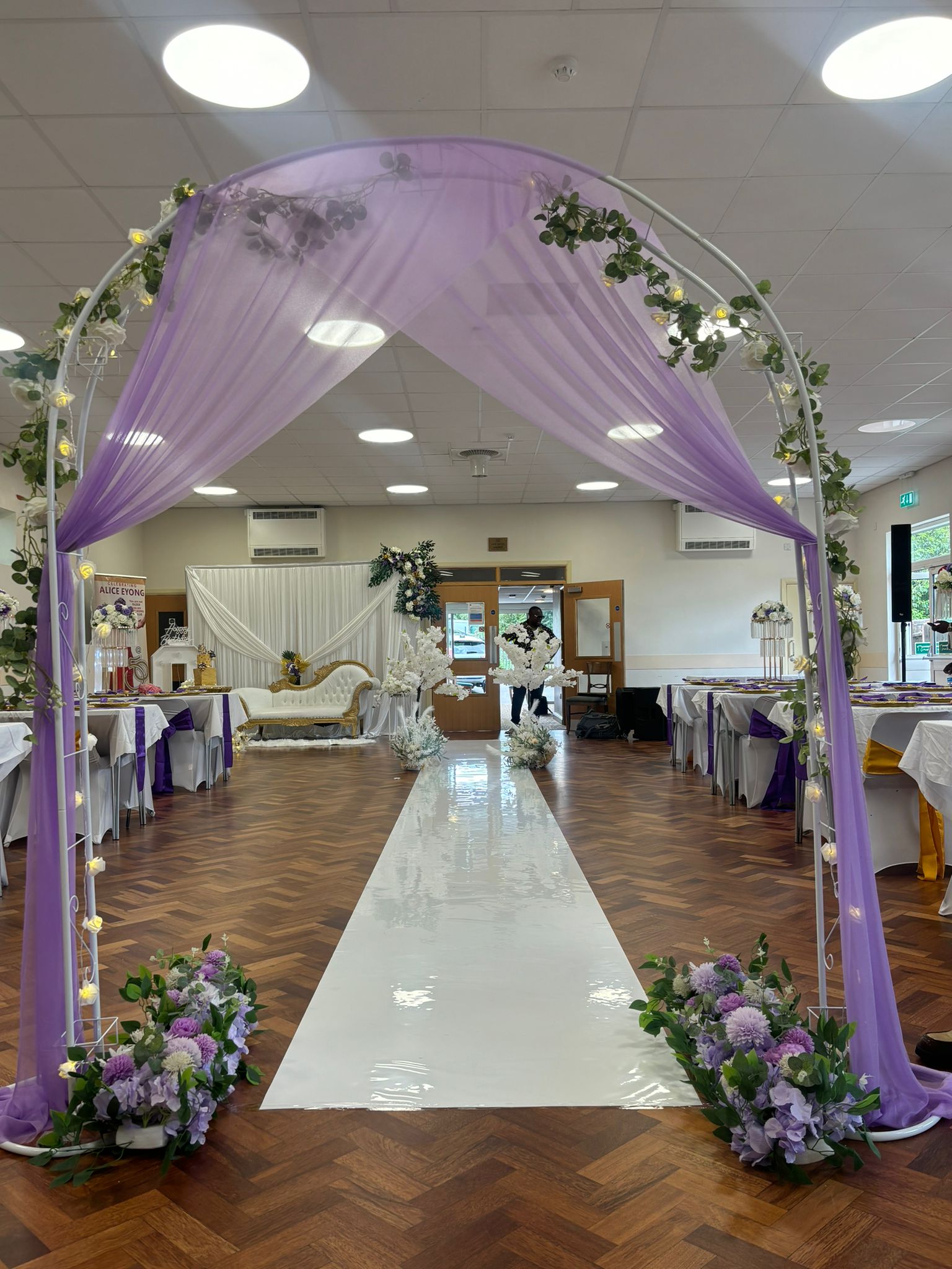 Balanced event styling arrangement from the Joyous Events gallery
